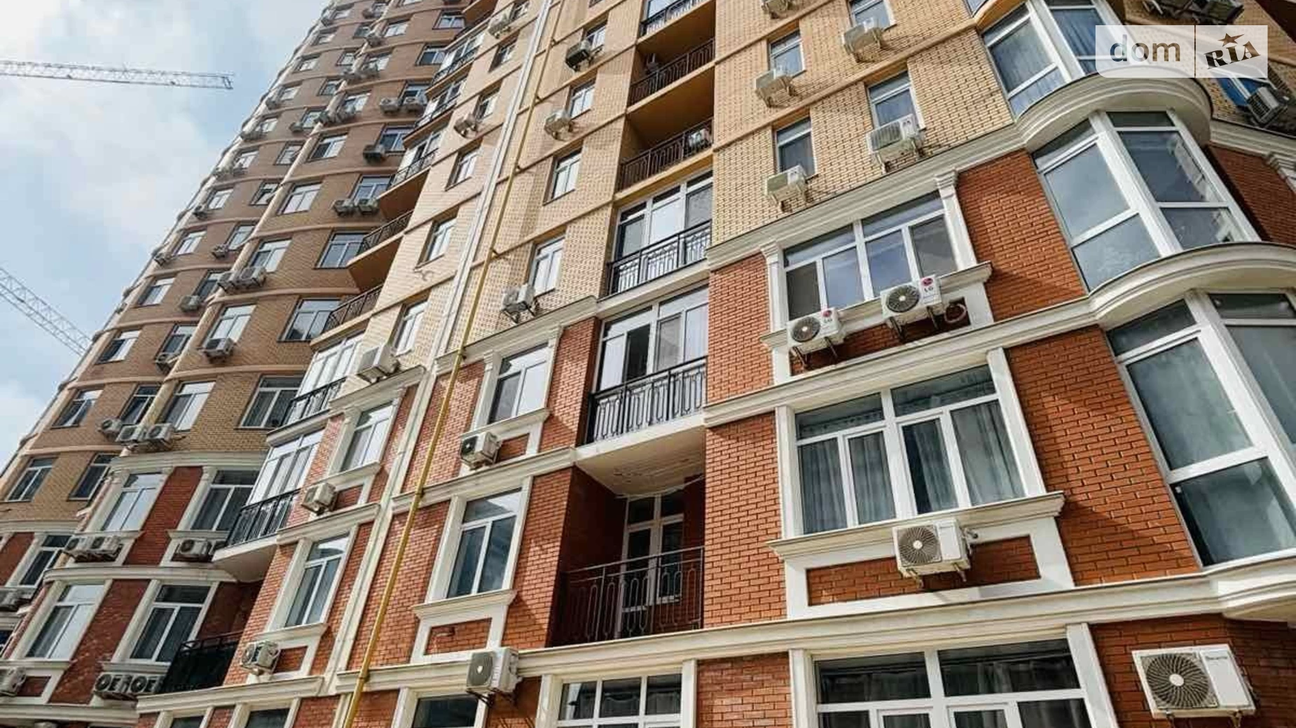 Продается 1-комнатная квартира 52 кв. м в Одессе, плато Гагаринское - фото 4