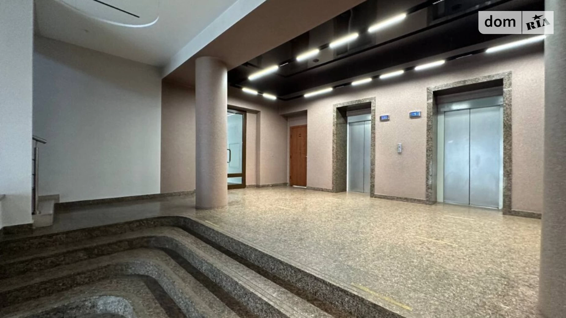Здається в оренду офіс 133.3 кв. м в бізнес-центрі, цена: 66650 грн - фото 3