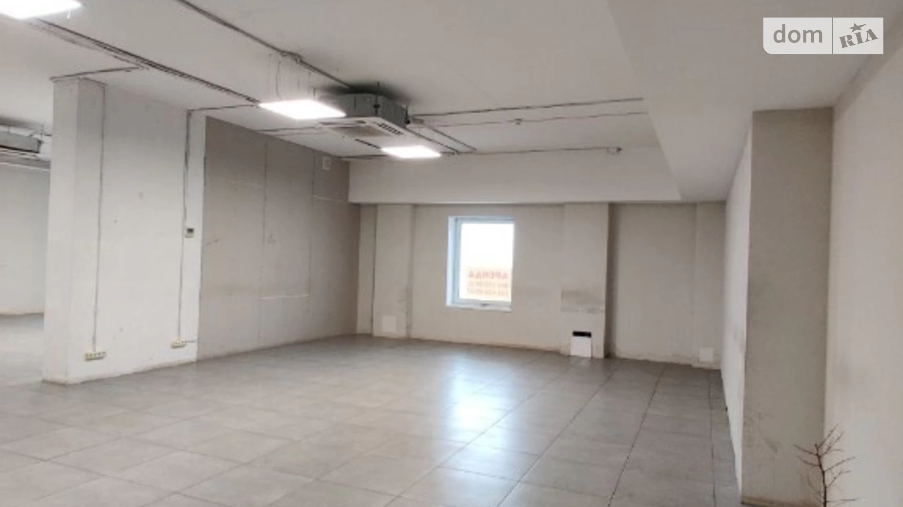 Здається в оренду офіс 196 кв. м в бізнес-центрі, цена: 88200 грн - фото 2