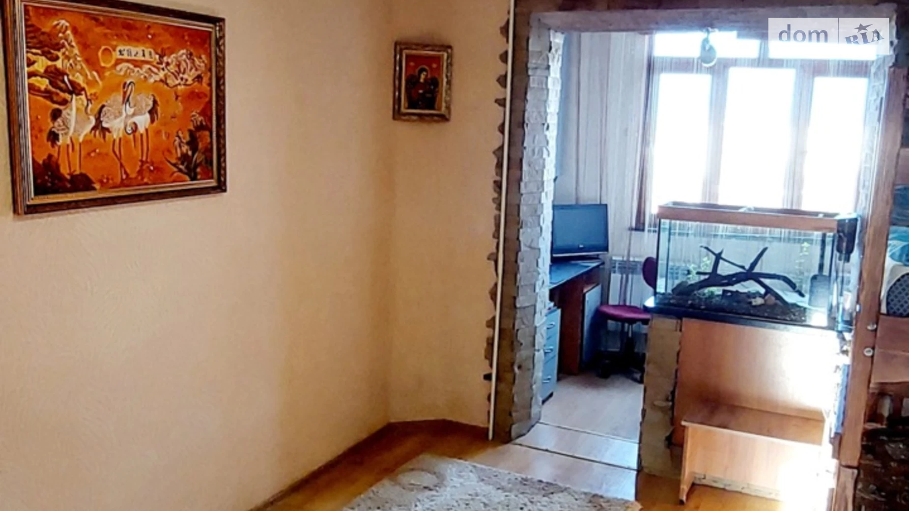 Продается 1-комнатная квартира 33.5 кв. м в Ровно, ул. Грушевского Академика, 44