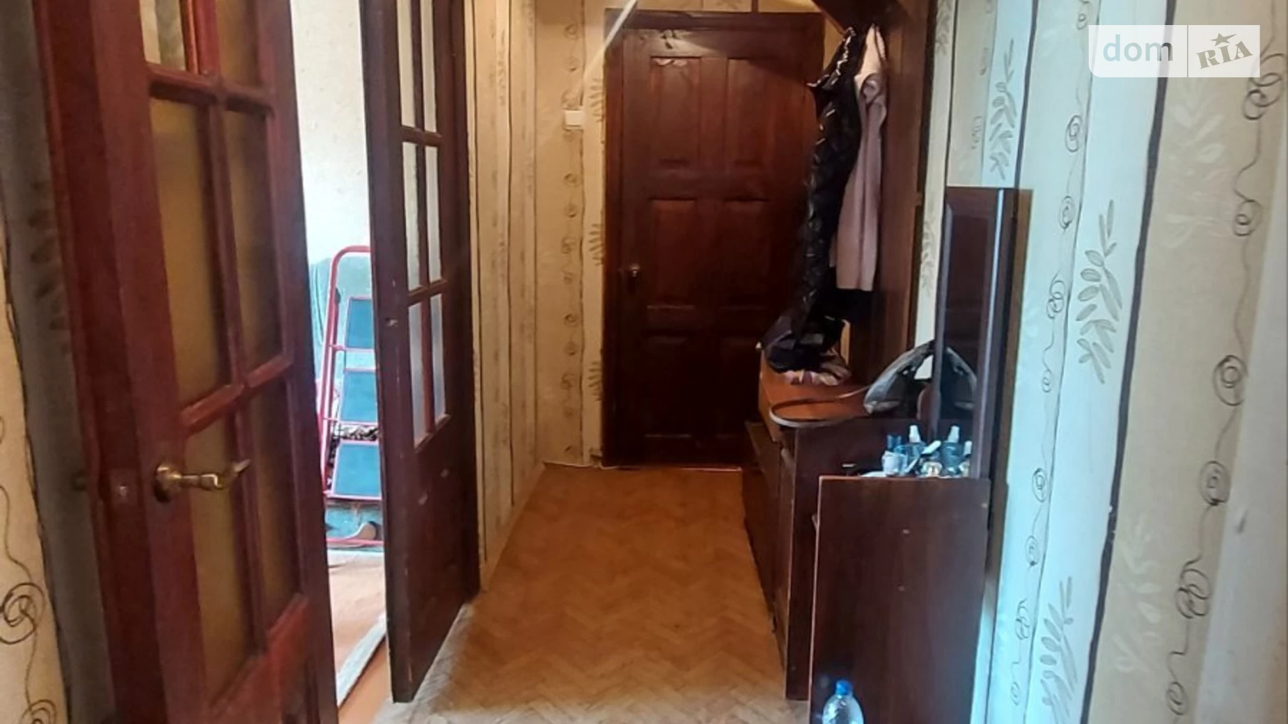Продается 2-комнатная квартира 52 кв. м в Коростене, ул. Киевская, 5