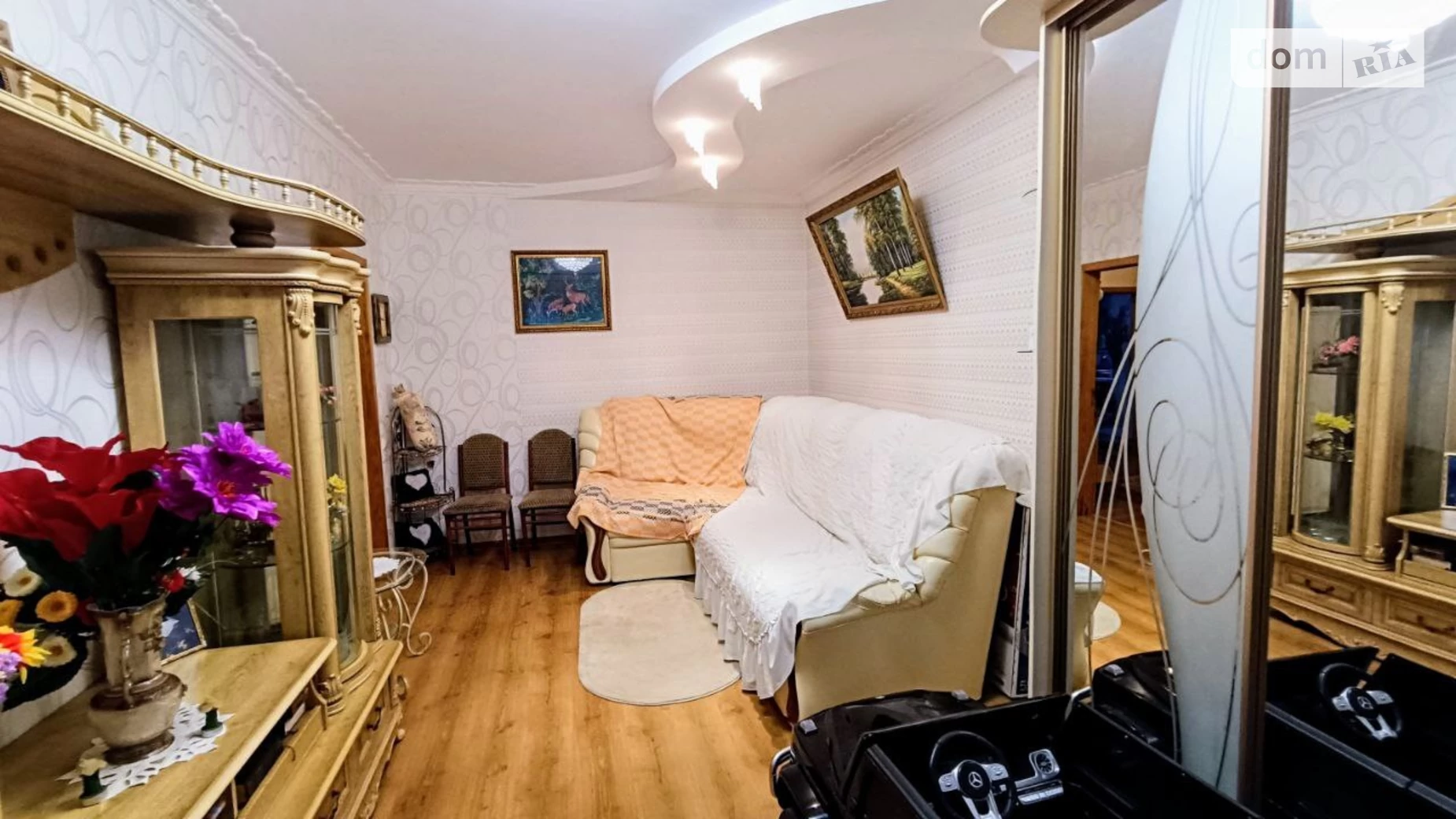 Продается 3-комнатная квартира 75.5 кв. м в Киеве, ул. Лисковская, 7А