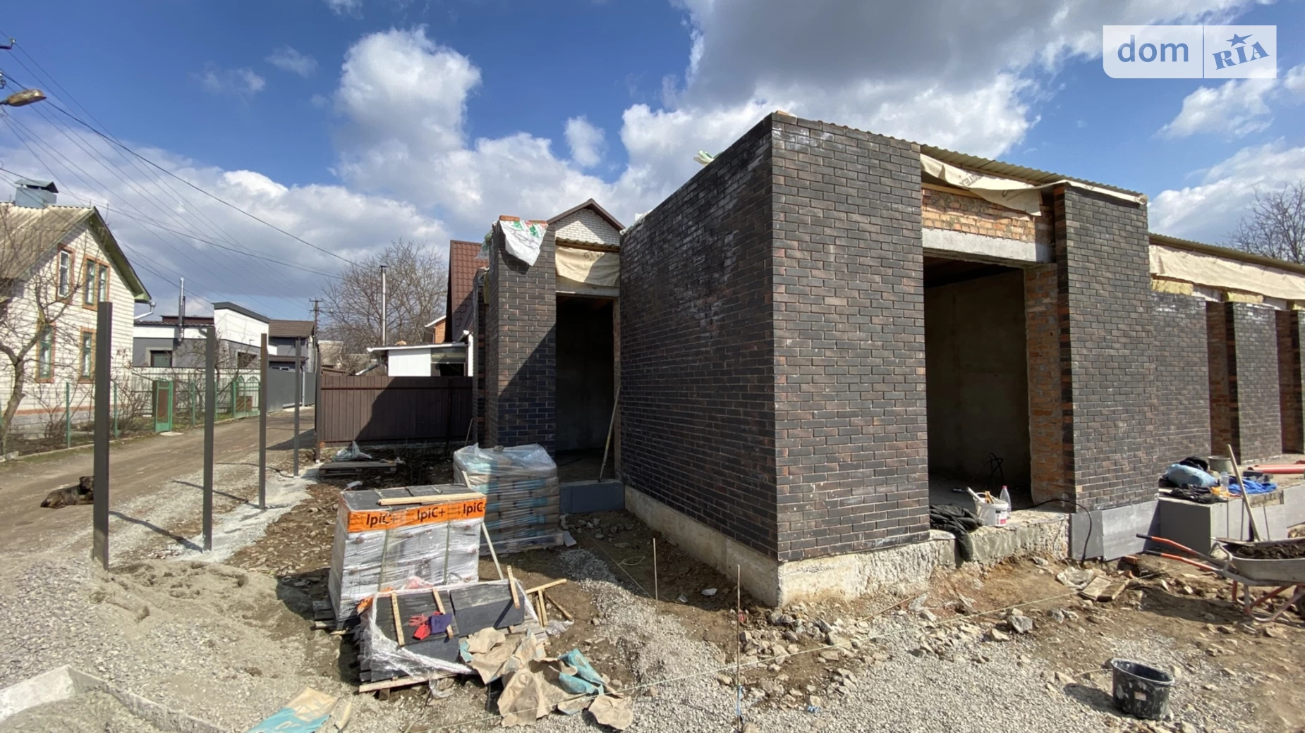 Продается одноэтажный дом 113 кв. м с бассейном, цена: 95000 $ - фото 3