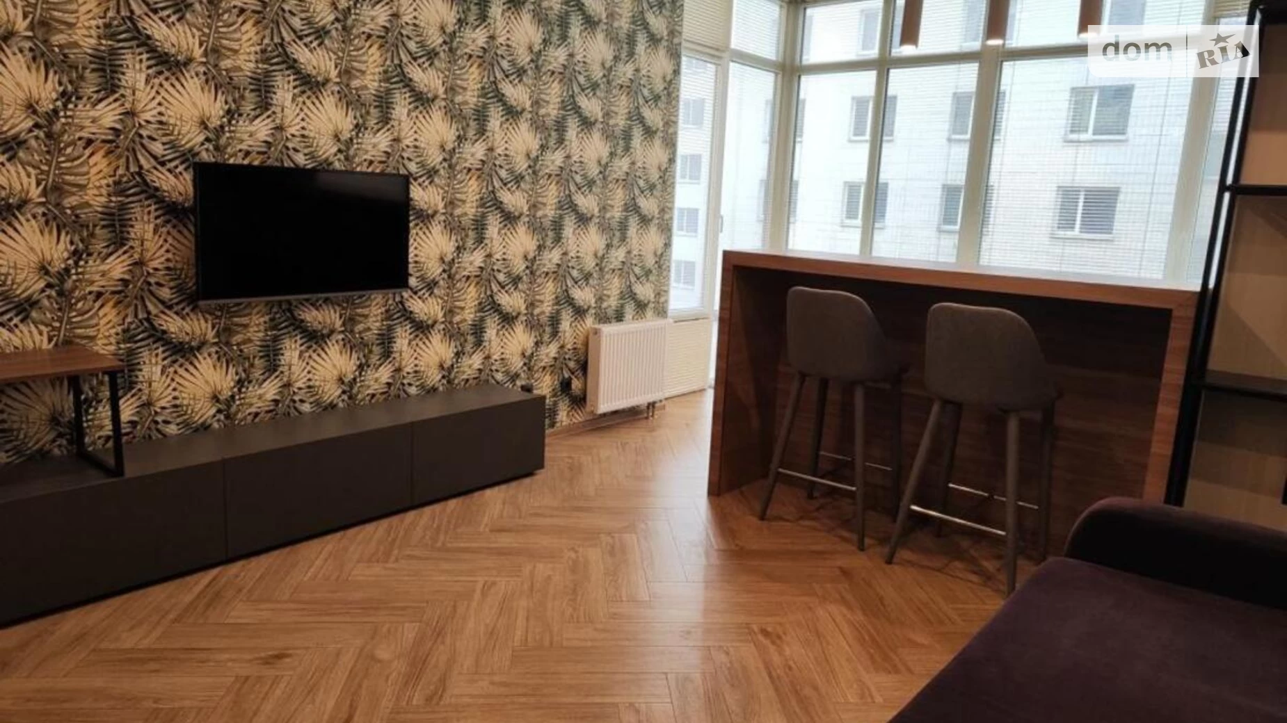 Продается 1-комнатная квартира 37 кв. м в Киеве, ул. Коновальца Евгения, 36Е