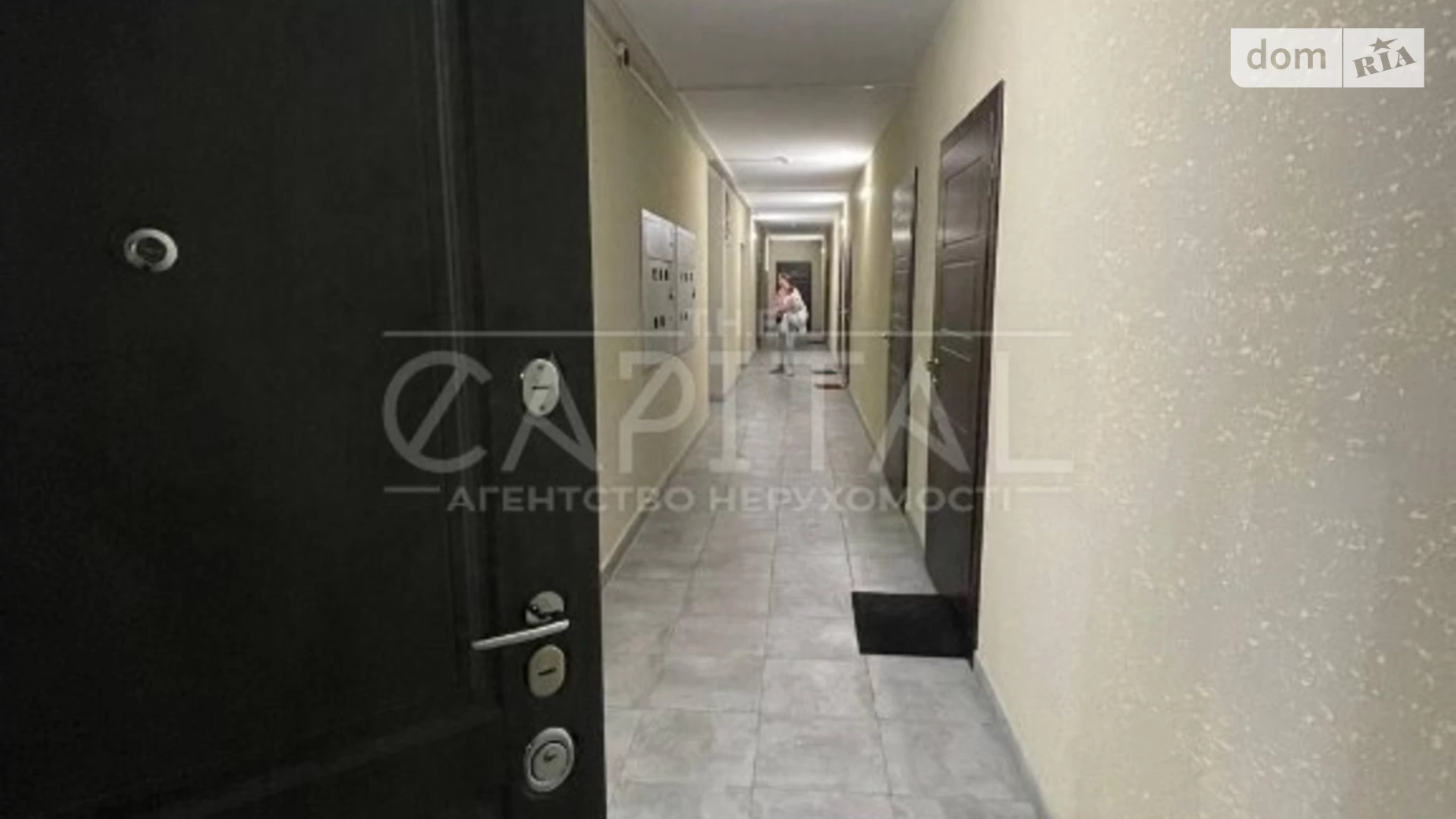 Продается 1-комнатная квартира 62.5 кв. м в Киеве, ул. Каховская