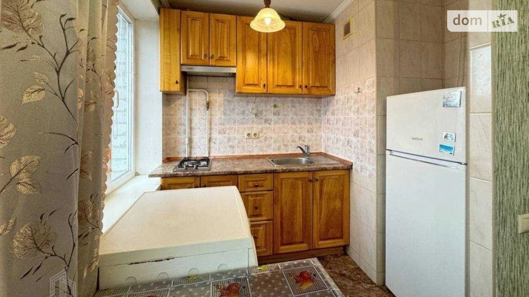 Продается 1-комнатная квартира 21 кв. м в Киеве, ул. Ивана Выговского(Маршала Гречко), 26
