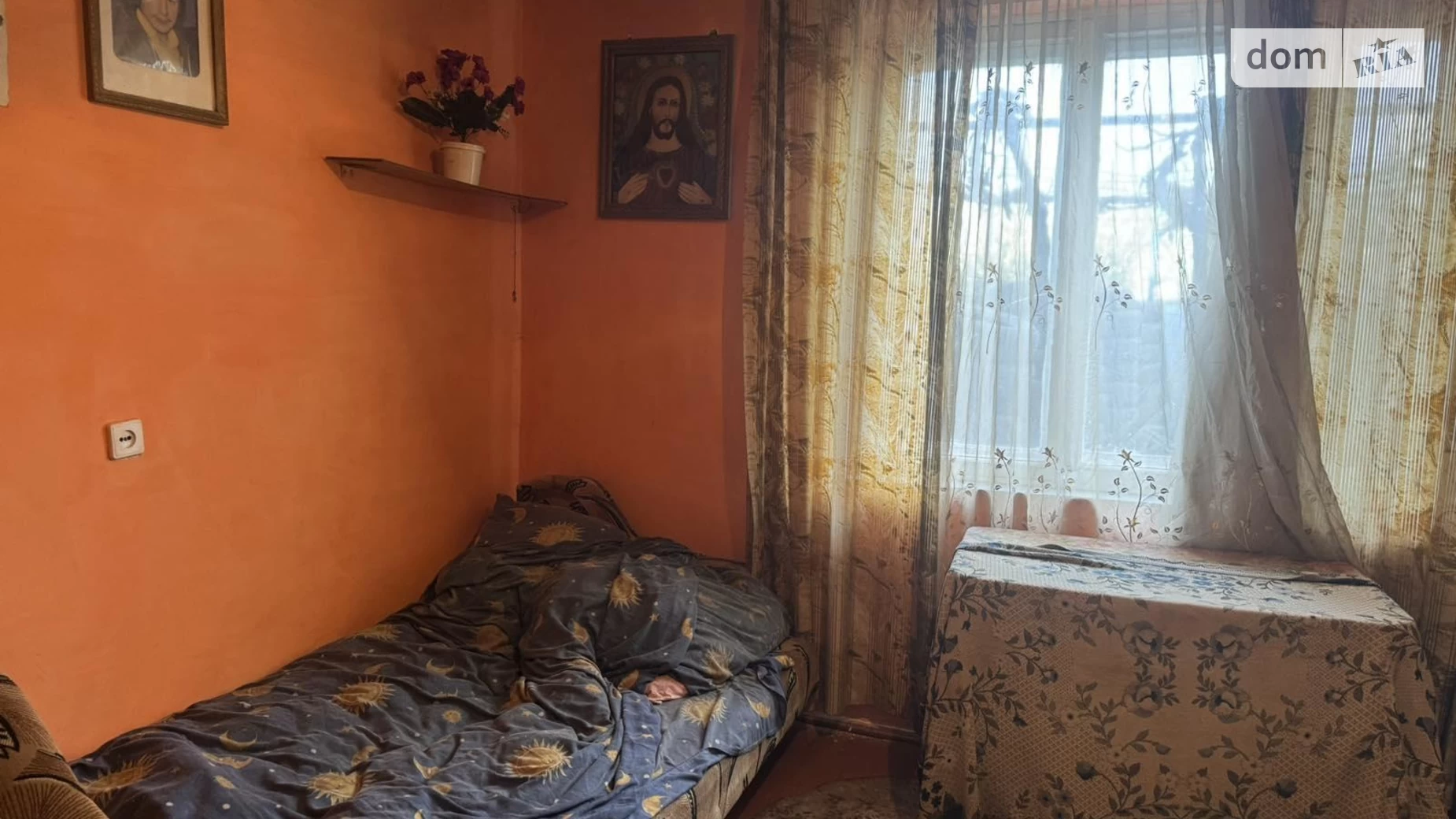 Продается 3-комнатная квартира 61 кв. м в Ужгороде, ул. Коритнянская, 25А