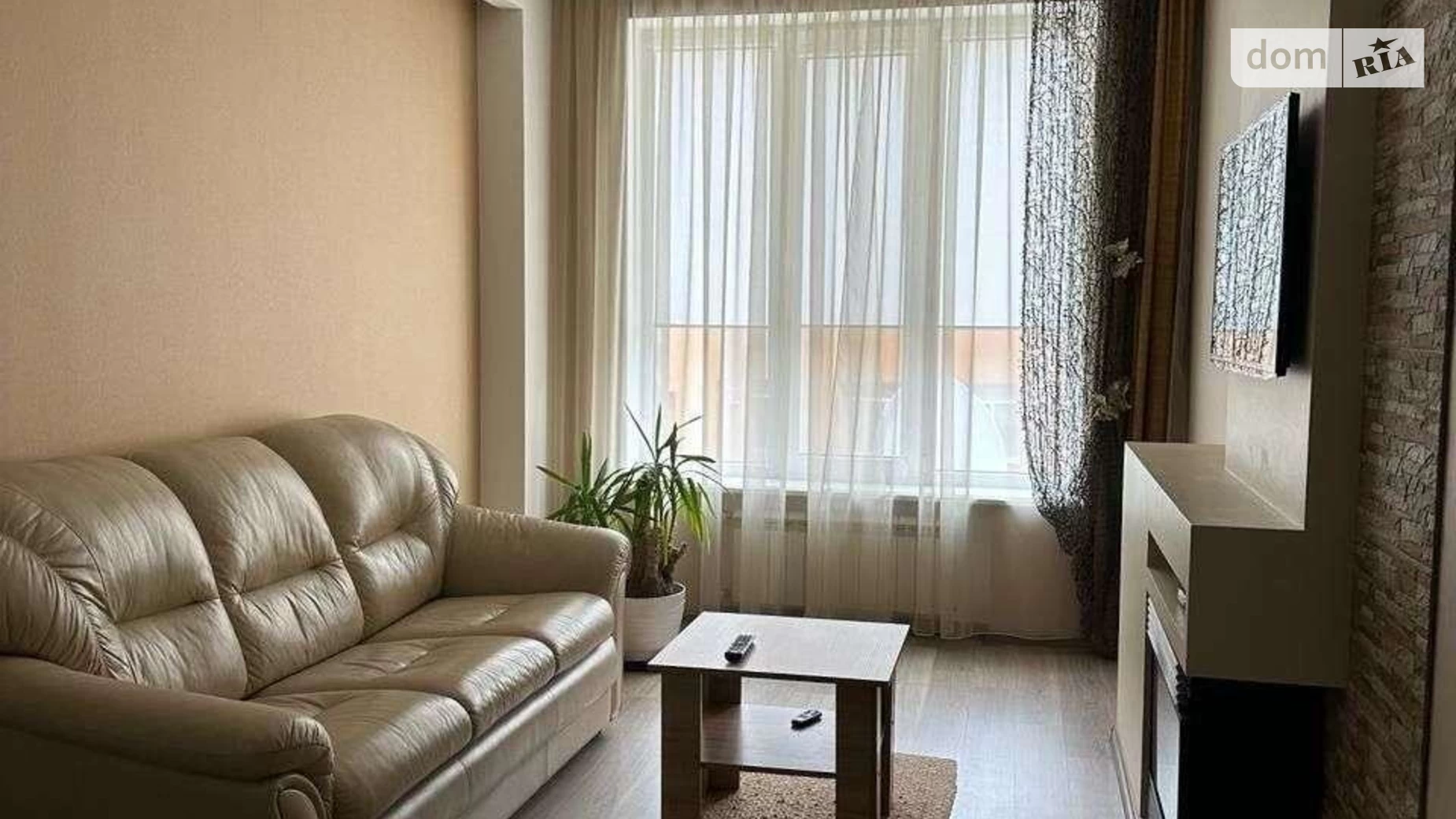 Продается 2-комнатная квартира 68 кв. м в Харькове, ул. Новоалександровская, 54