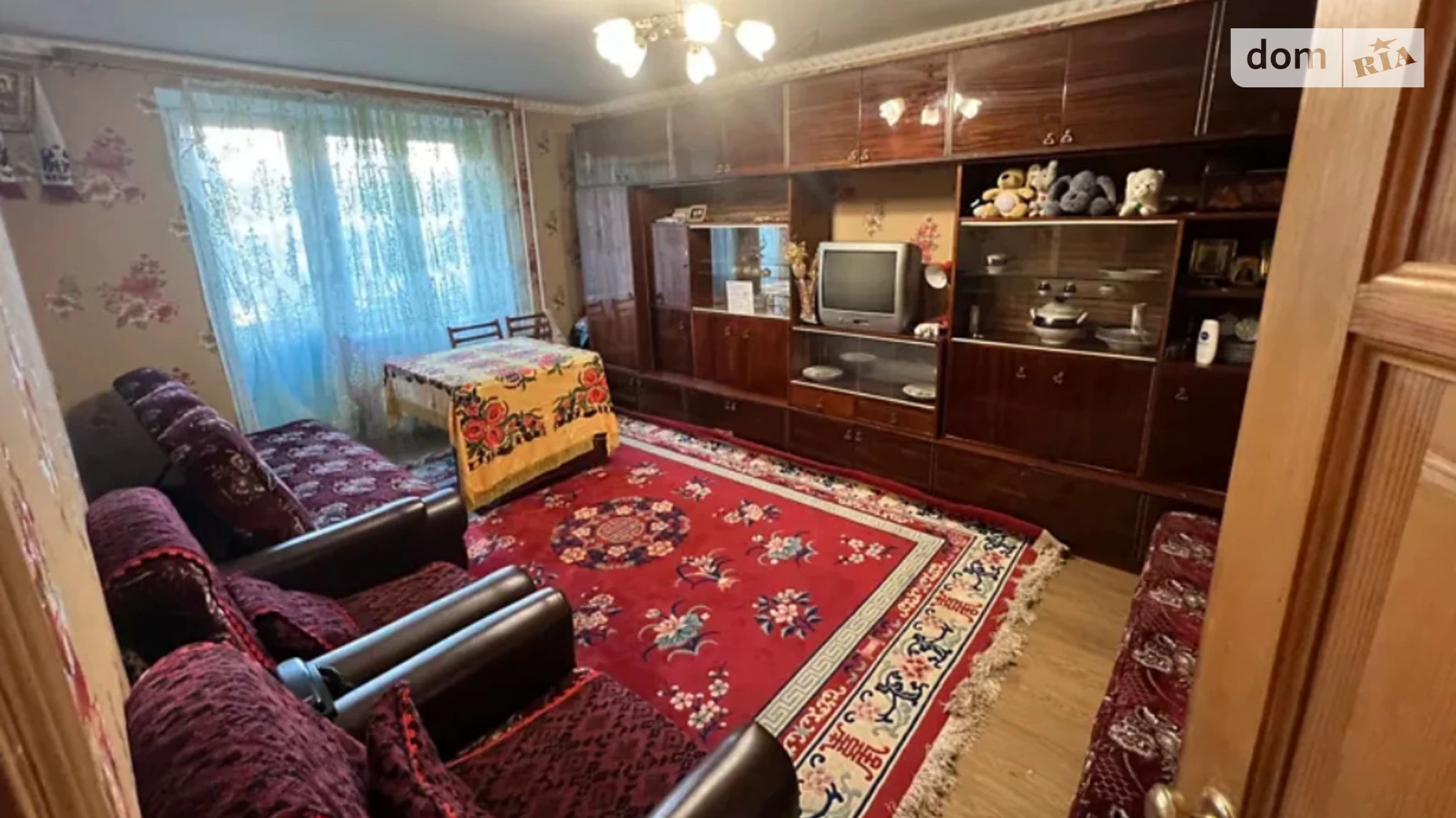 Продается 1-комнатная квартира 31 кв. м в Ровно, просп. Генерала Безручка