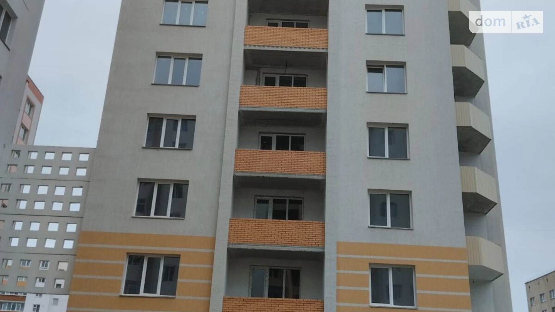 Продается 1-комнатная квартира 52 кв. м в Хмельницком, ул. Озерная, 6/2Б
