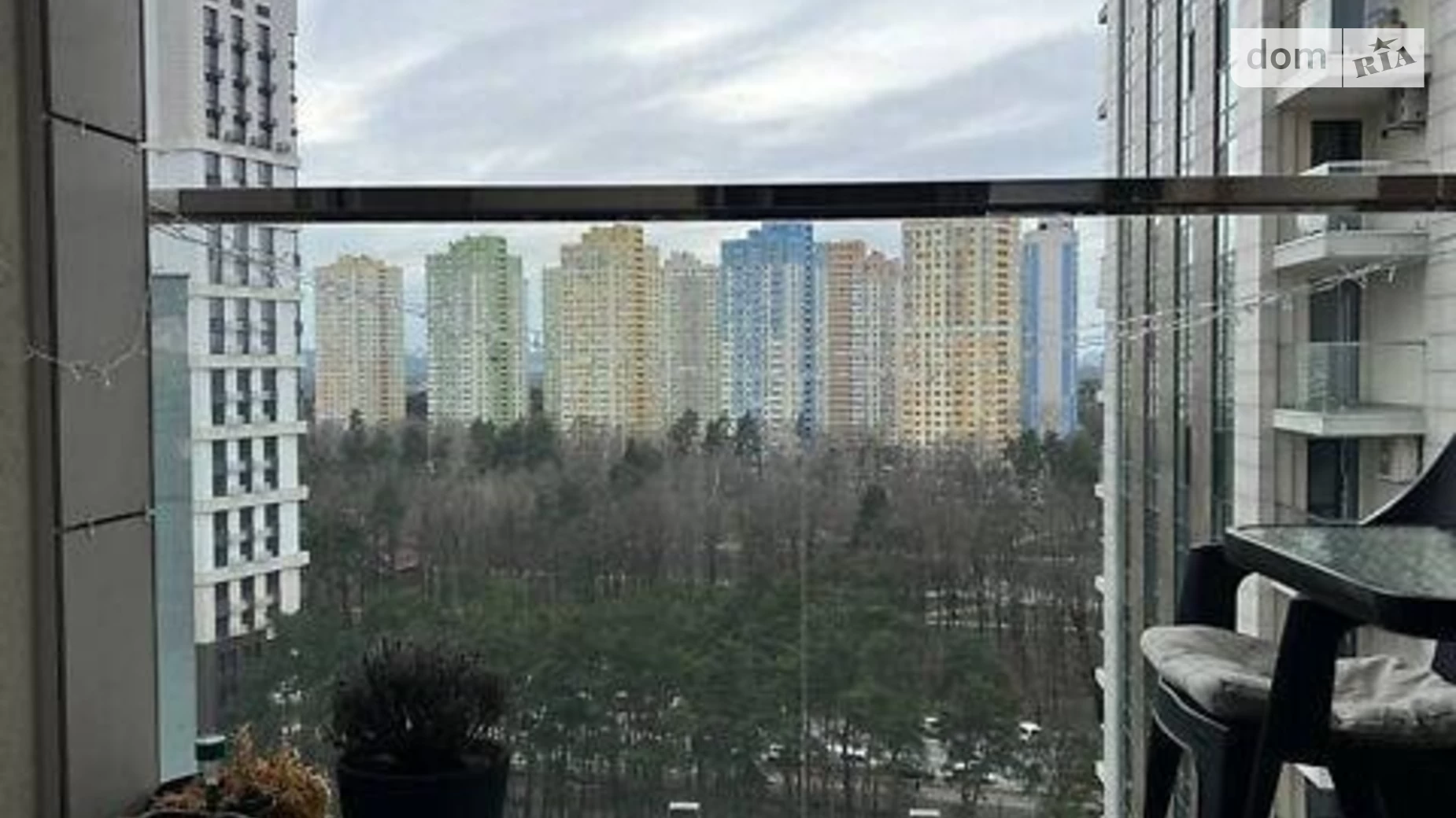 Продается 1-комнатная квартира 50 кв. м в Киеве, ул. Князя Романа Мстиславича(Генерала Жмаченко), 28Б - фото 4
