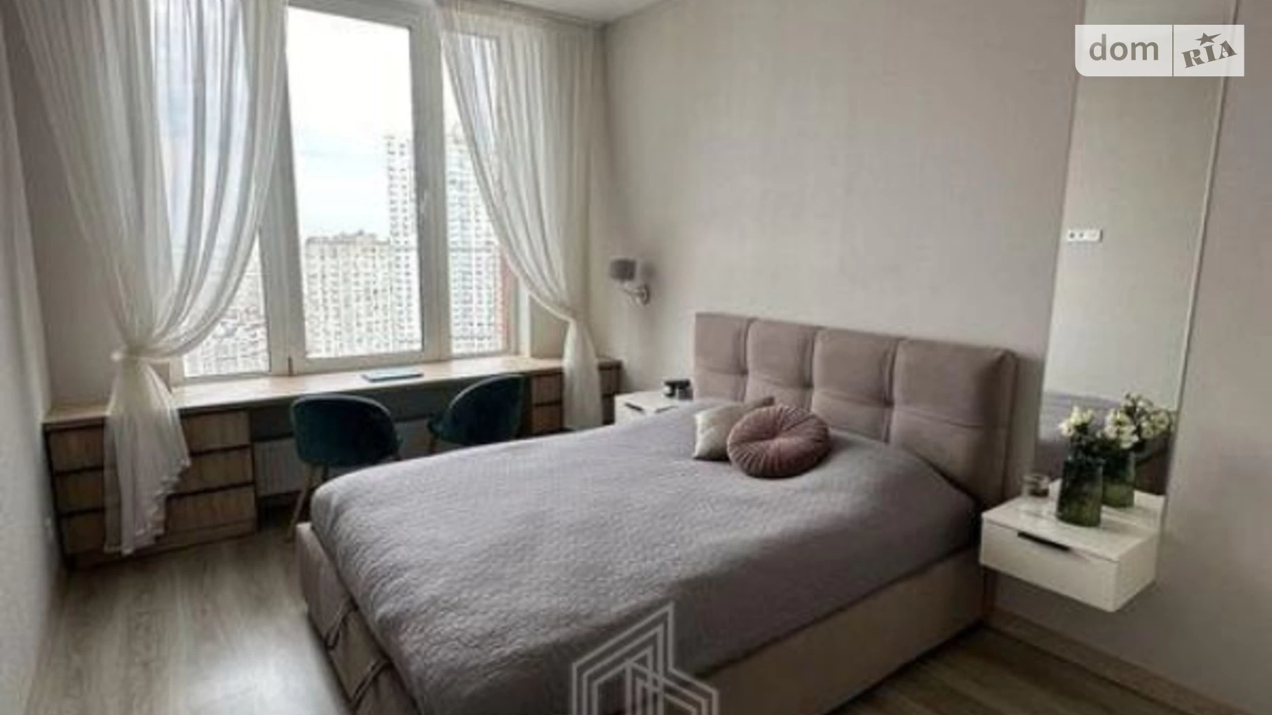 Продается 1-комнатная квартира 43 кв. м в Киеве, наб. Днепровская, 16Д - фото 2