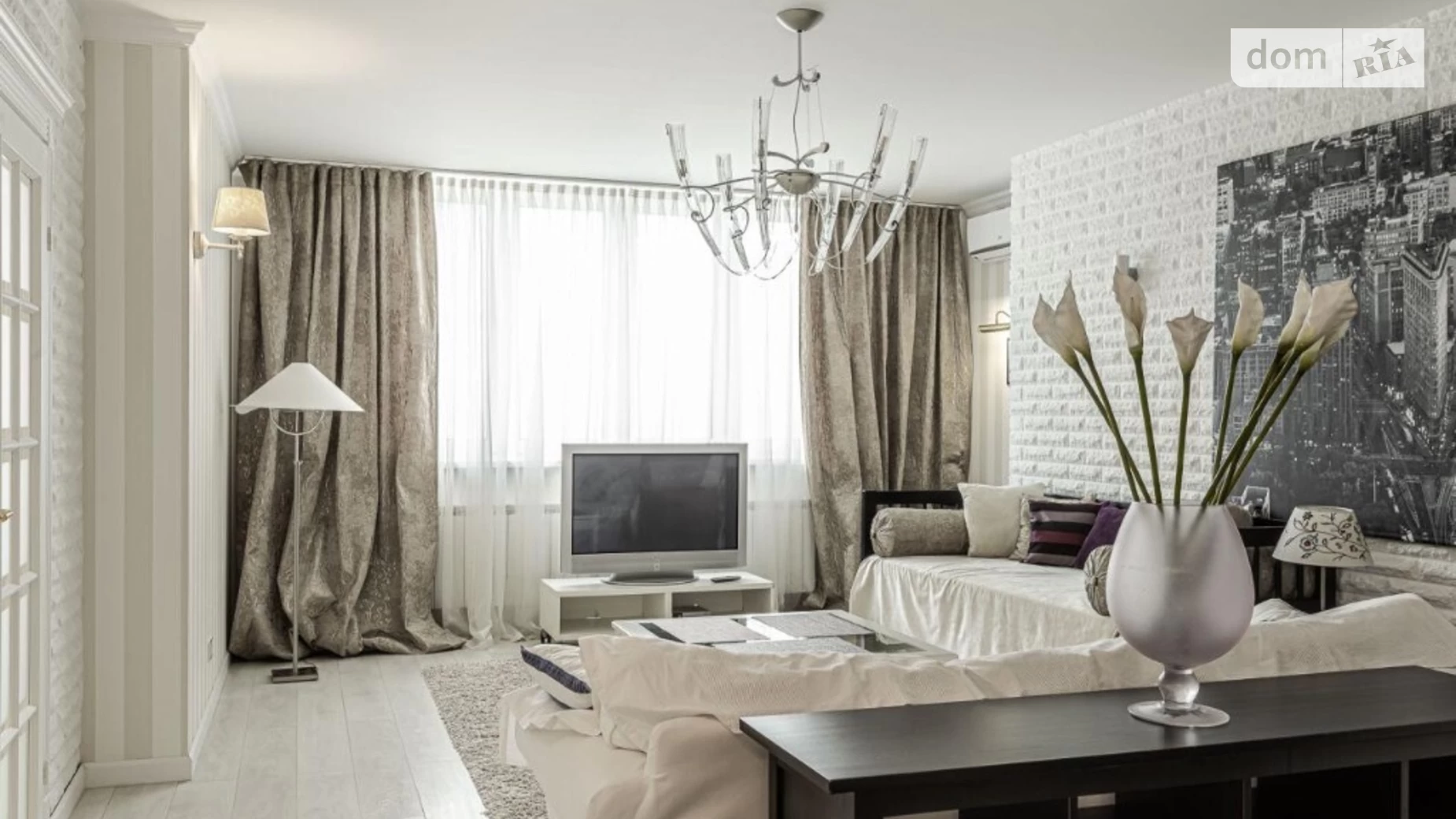 Продается 4-комнатная квартира 150 кв. м в Киеве, ул. Чавдар Елизаветы - фото 2