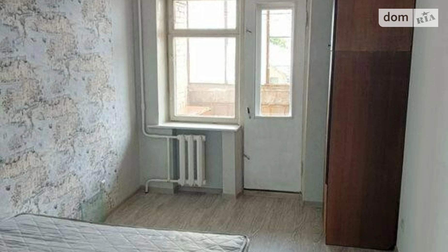 Продается 3-комнатная квартира 68 кв. м в Киеве, ул. Ветряные Горы, 3