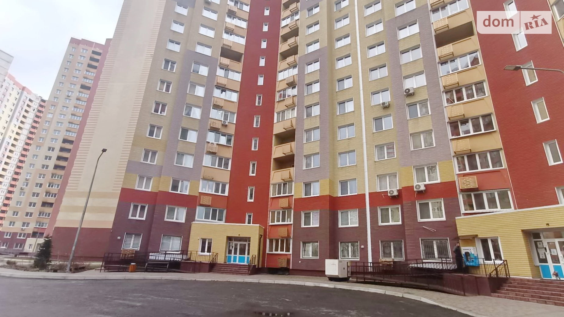 Продается 3-комнатная квартира 81.67 кв. м в Киеве, ул. Самойло Кошки(Маршала Конева)