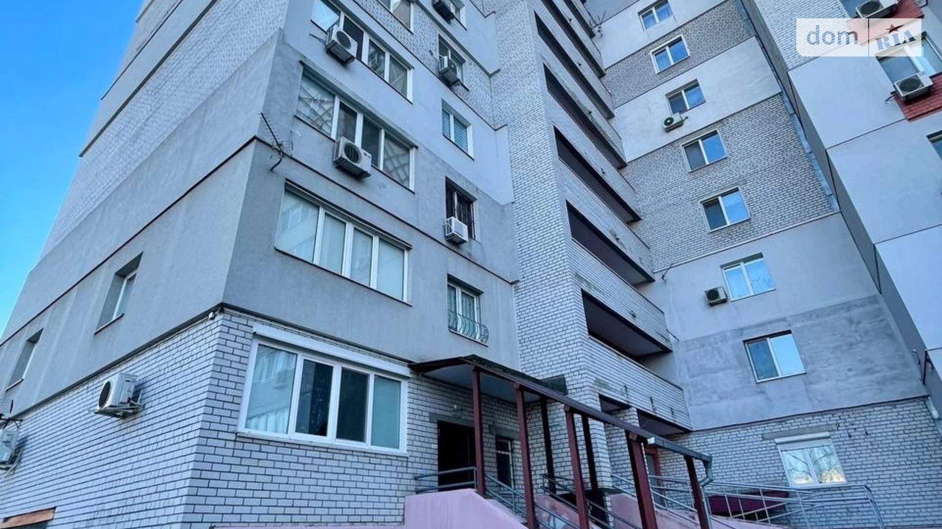 Продается 3-комнатная квартира 107 кв. м в Днепре, ул. Судца Маршала, 7