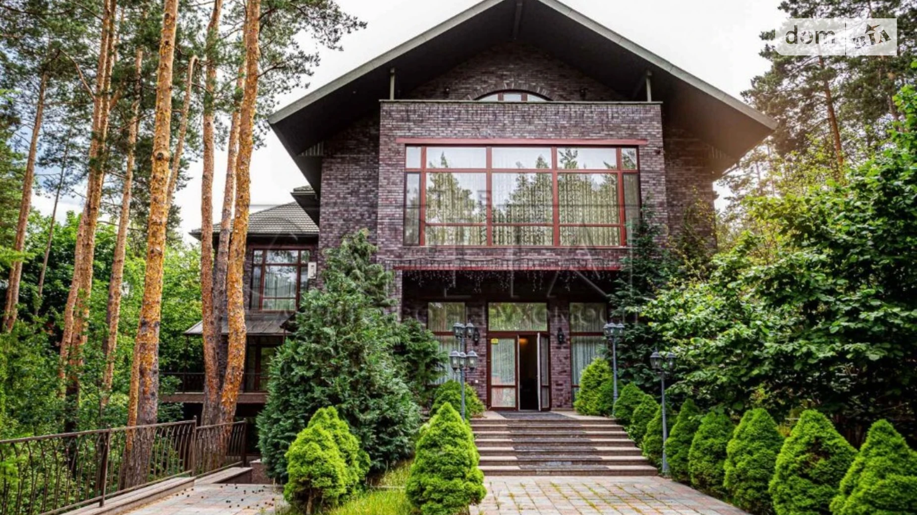 Сдается в аренду дом на 4 этажа 900 кв. м с камином, цена: 8000 $ - фото 2