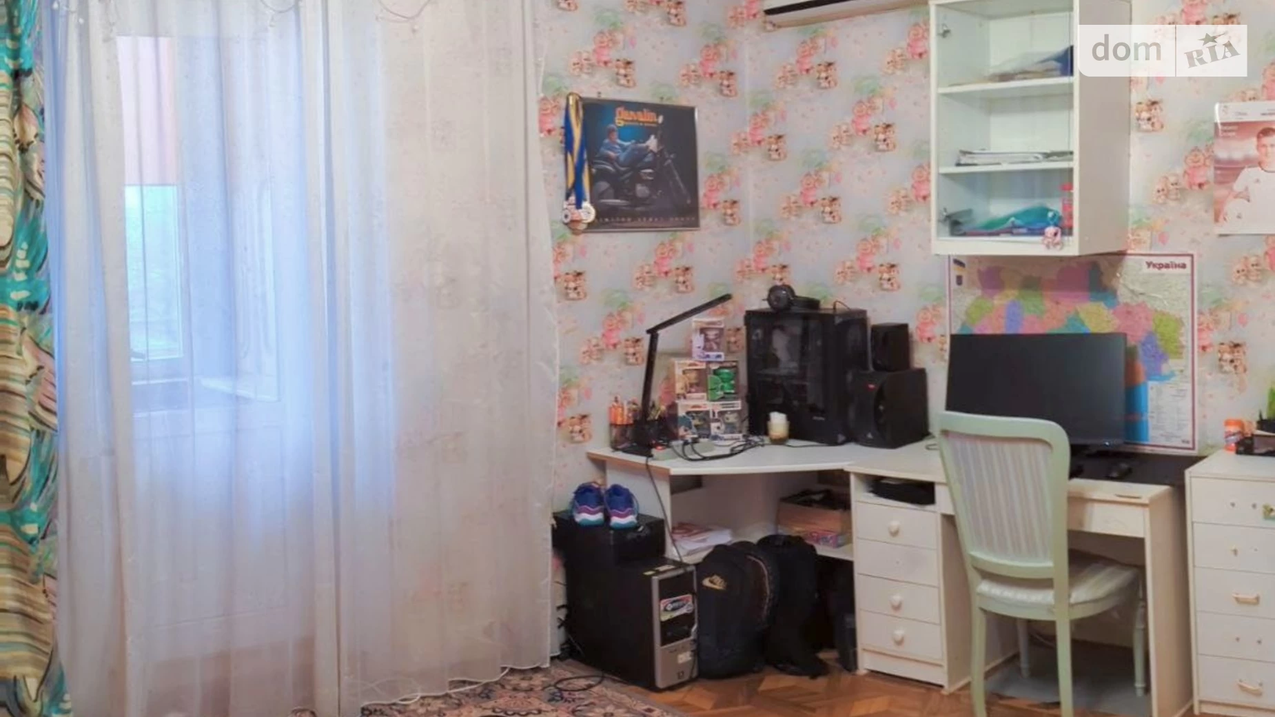 Продается 3-комнатная квартира 143 кв. м в Одессе, пер. Дунаева