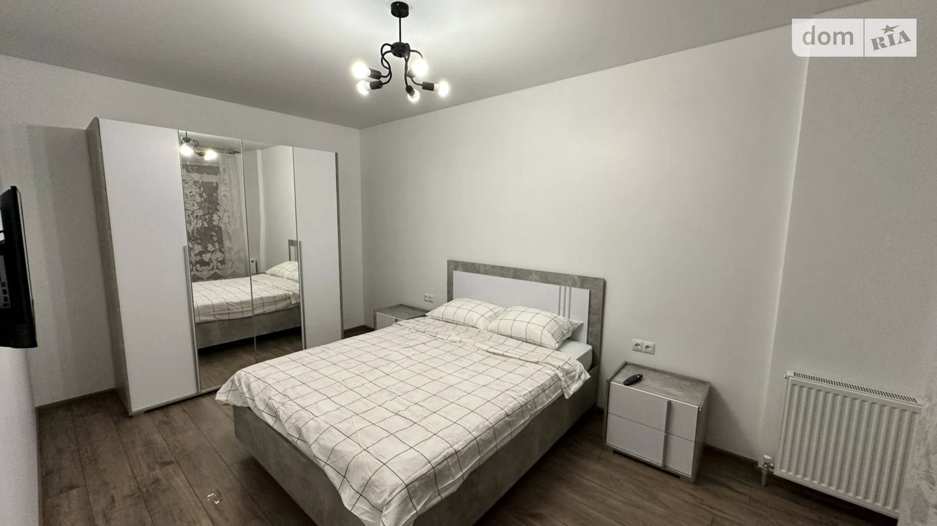 Сдается в аренду 1-комнатная квартира 42 кв. м в Ивано-Франковске, ул. Стрельцов Сечевых, 28А - фото 2