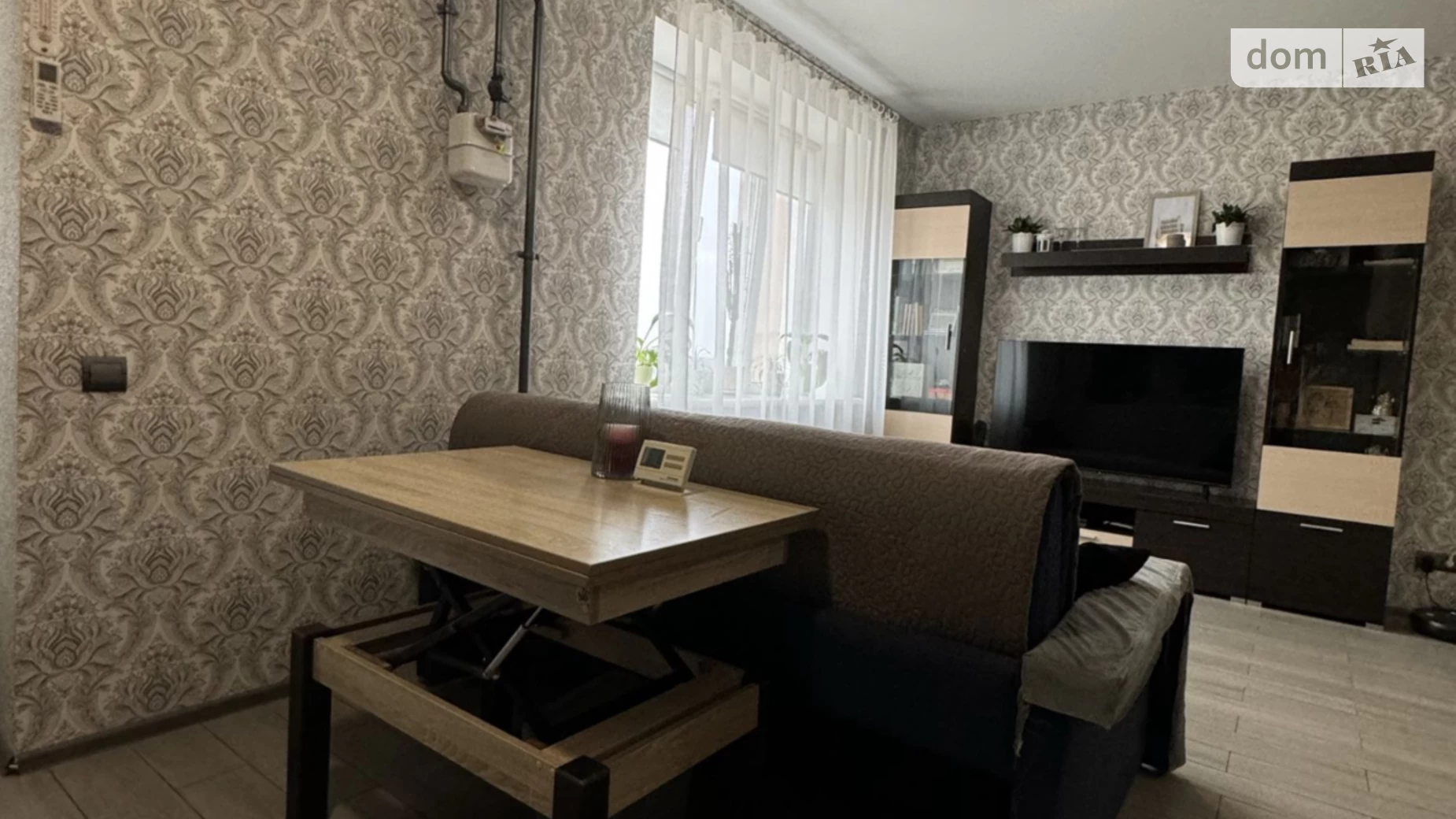 Продается 1-комнатная квартира 38 кв. м в Буче, ул. Бориса Гмыри