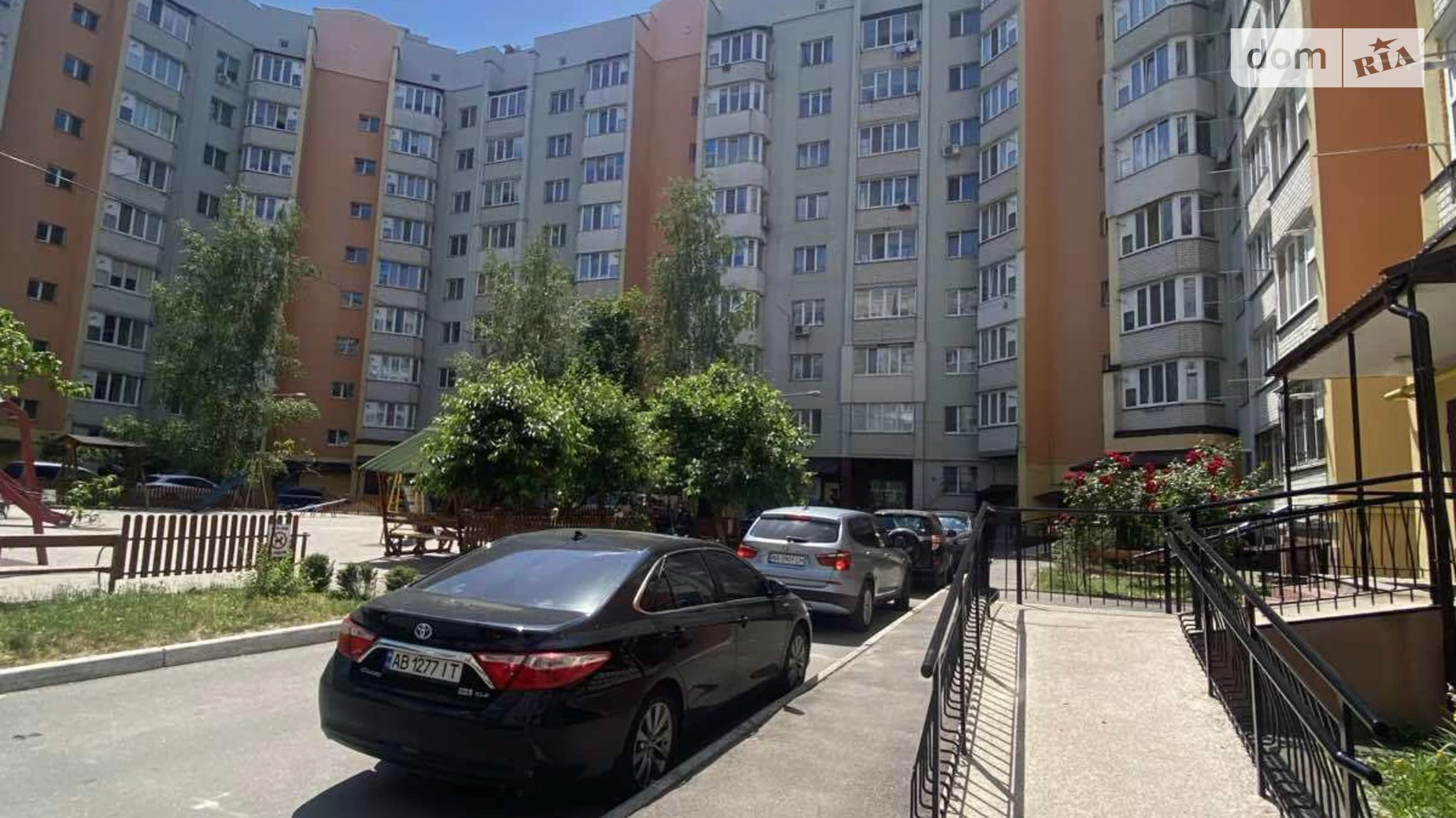 Продается 3-комнатная квартира 102 кв. м в Виннице, ул. Келецкая - фото 2