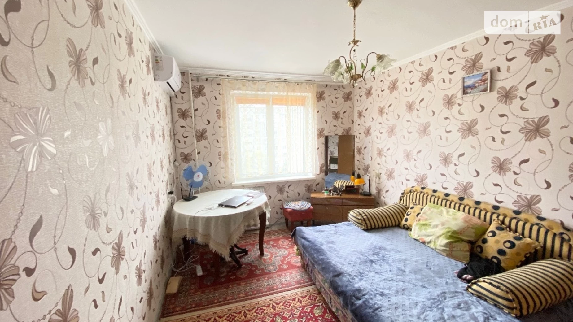 Продается 2-комнатная квартира 56 кв. м в Николаеве