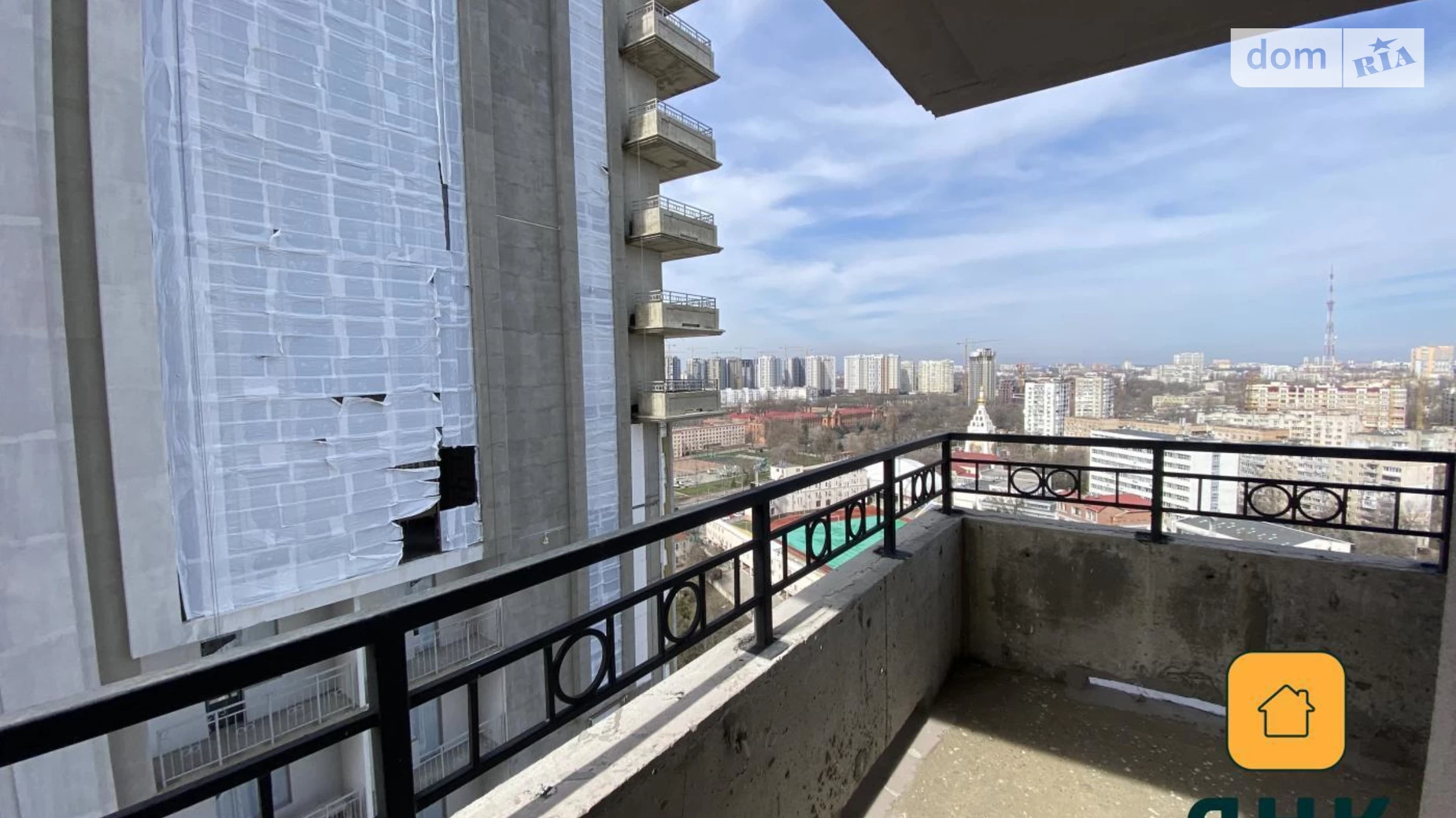 Продається 3-кімнатна квартира 85.5 кв. м у Одесі, Фонтанська дор. - фото 4