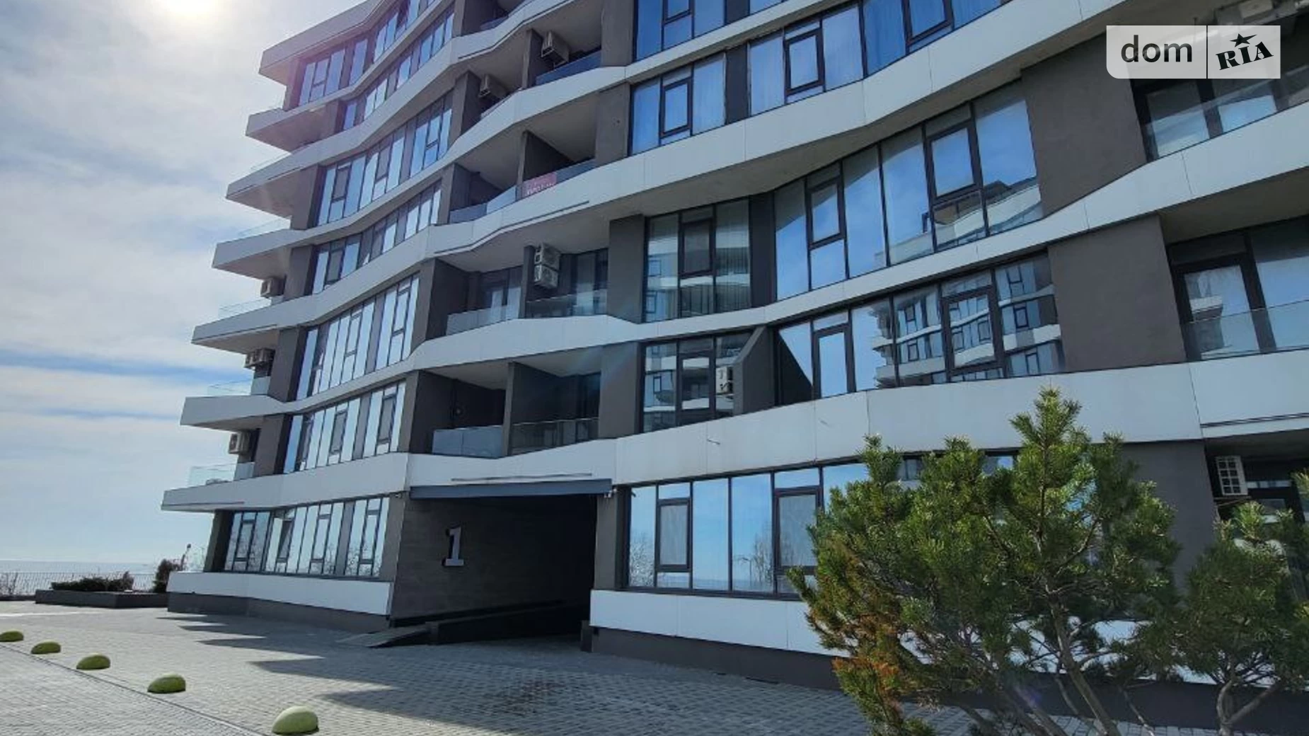 Продається 1-кімнатна квартира 59.2 кв. м у Одесі, Фонтанська дор. - фото 2