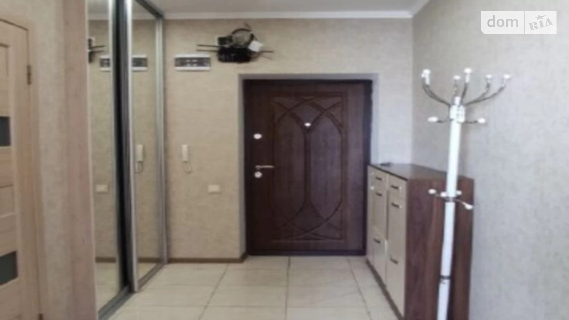 Продается 1-комнатная квартира 51 кв. м в Одессе, ул. Владислава Бувалкина(Генерала Бочарова), 54Г