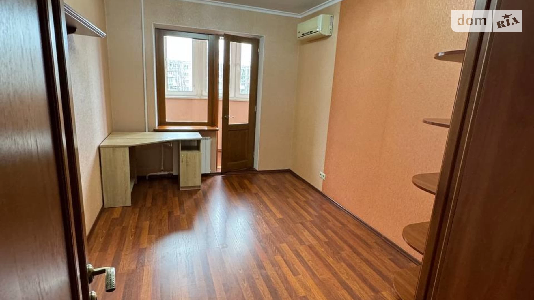 Продается 3-комнатная квартира 76 кв. м в Одессе, ул. Ицхака Рабина, 4 - фото 2