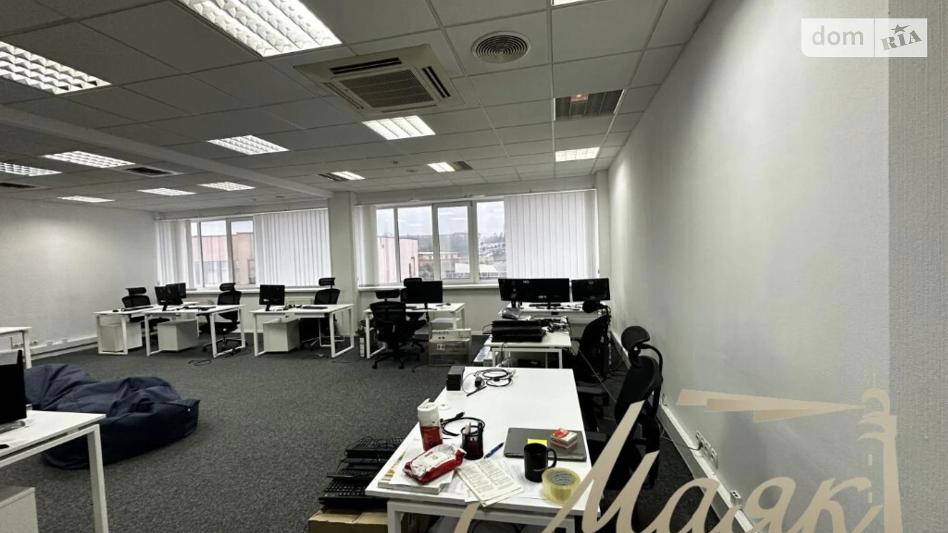 Сдается в аренду офис 585 кв. м в бизнес-центре, цена: 8200 $ - фото 5