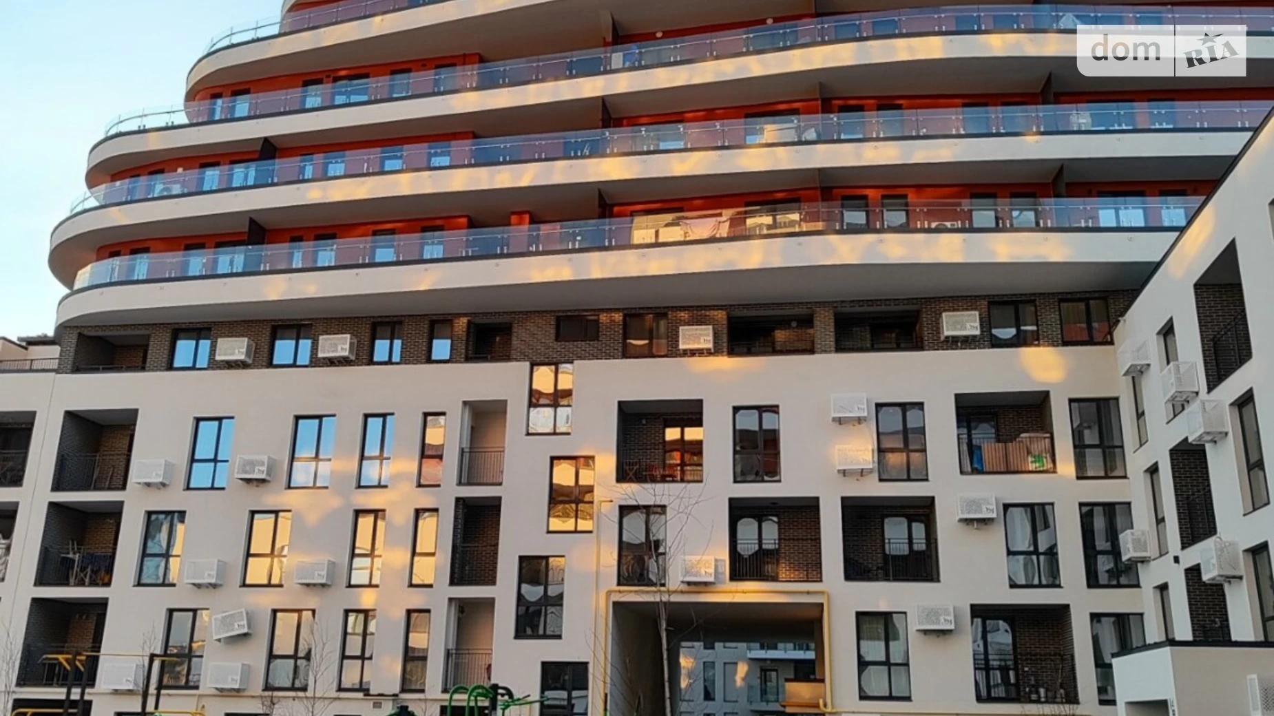 Продается 3-комнатная квартира 84 кв. м в Львове, ул. Зеленая, 151 - фото 2