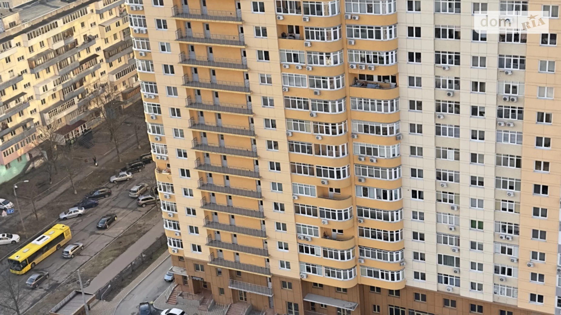 Продается 4-комнатная квартира 154 кв. м в Киеве, ул. Юрия Кондратюка, 7