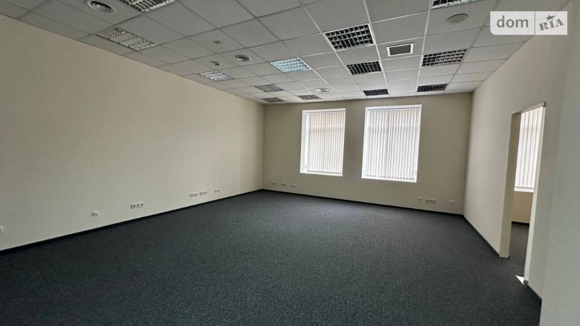 Сдается в аренду офис 87.76 кв. м в бизнес-центре, цена: 1685 $ - фото 4