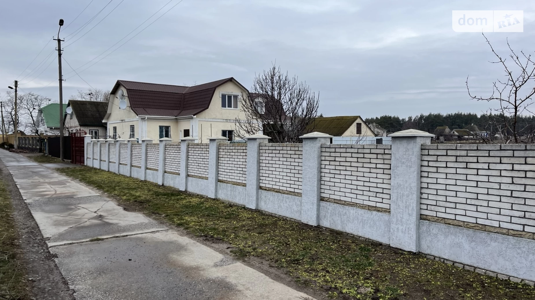 Продается дом на 2 этажа 260 кв. м с подвалом, цена: 97000 $ - фото 4