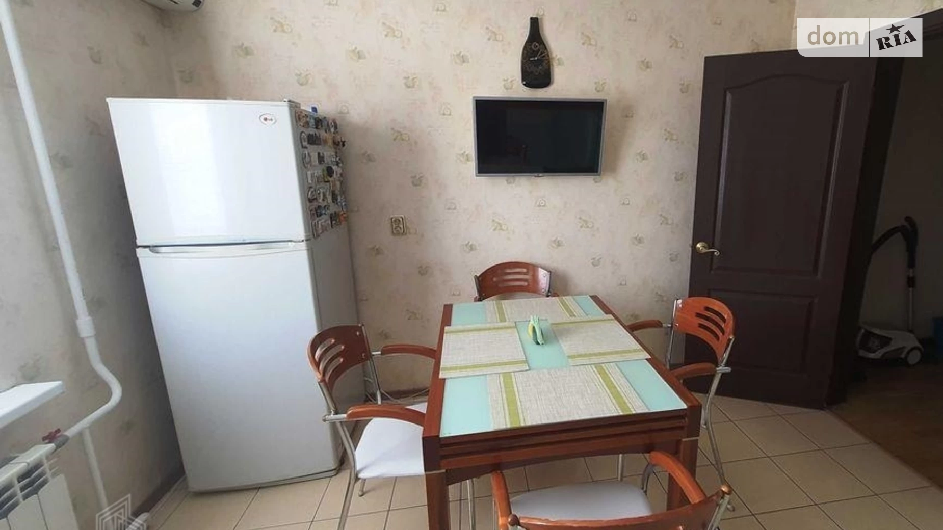 Продается 2-комнатная квартира 67.5 кв. м в Киеве, ул. Тираспольская, 47