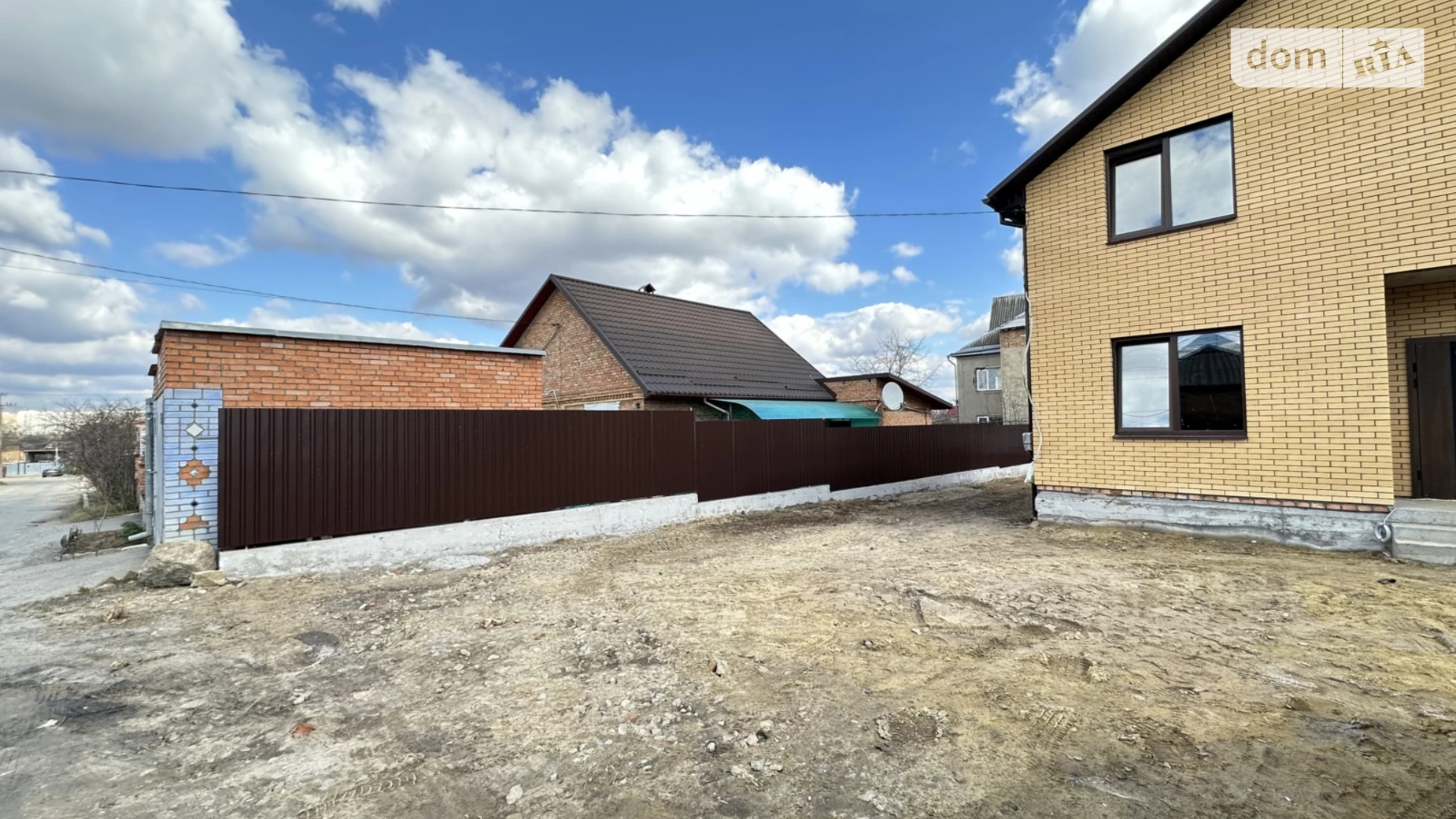 Продается дом на 2 этажа 125 кв. м с балконом, цена: 130000 $ - фото 3