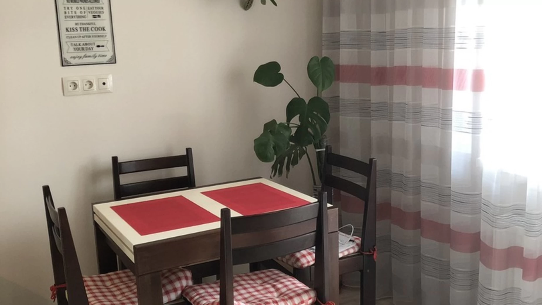 Сдается в аренду 1-комнатная квартира 42 кв. м в Львове, ул. Стрыйская - фото 3