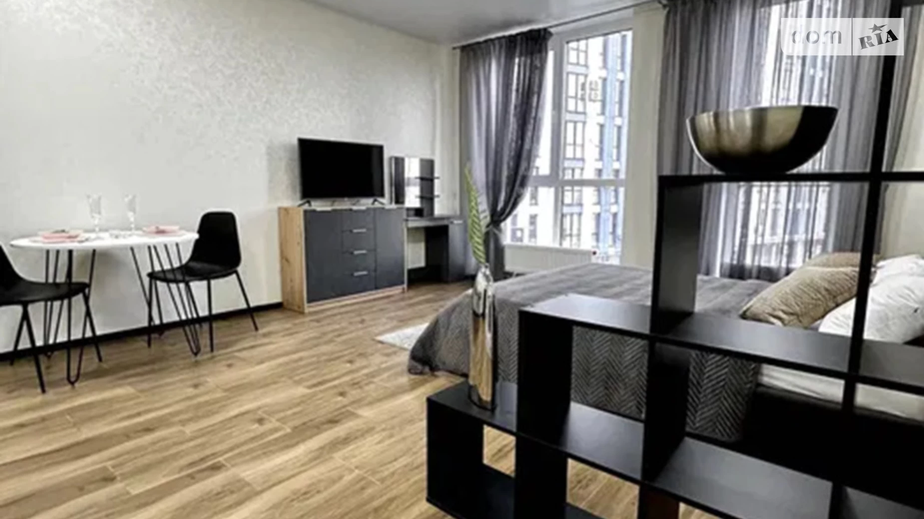 Продается 1-комнатная квартира 39 кв. м в Киеве, ул. Центральная, 21Б - фото 2