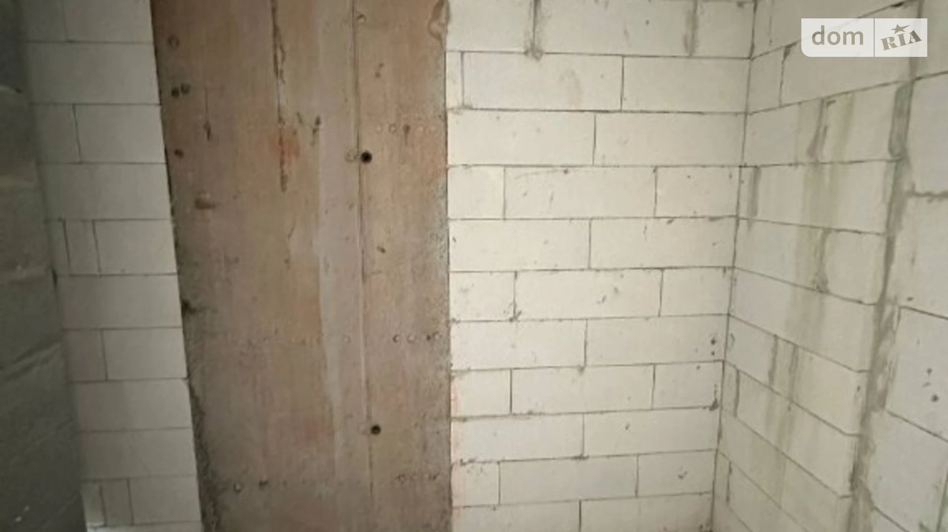 Продается 1-комнатная квартира 38 кв. м в Ивано-Франковске, ул. Левицкого Романа - фото 4