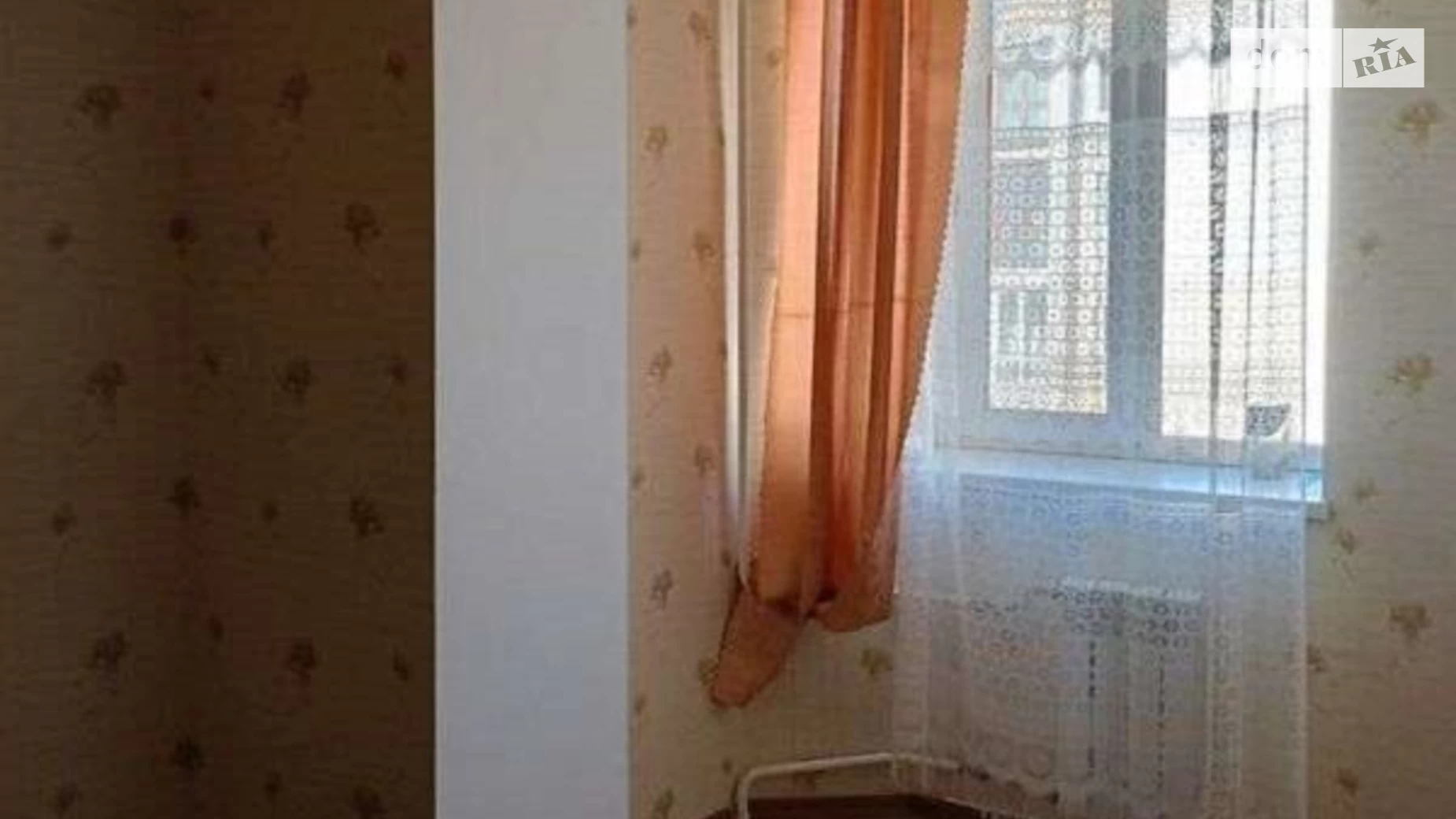 Продается 1-комнатная квартира 49 кв. м в Одессе, ул. Академика Сахарова, 24