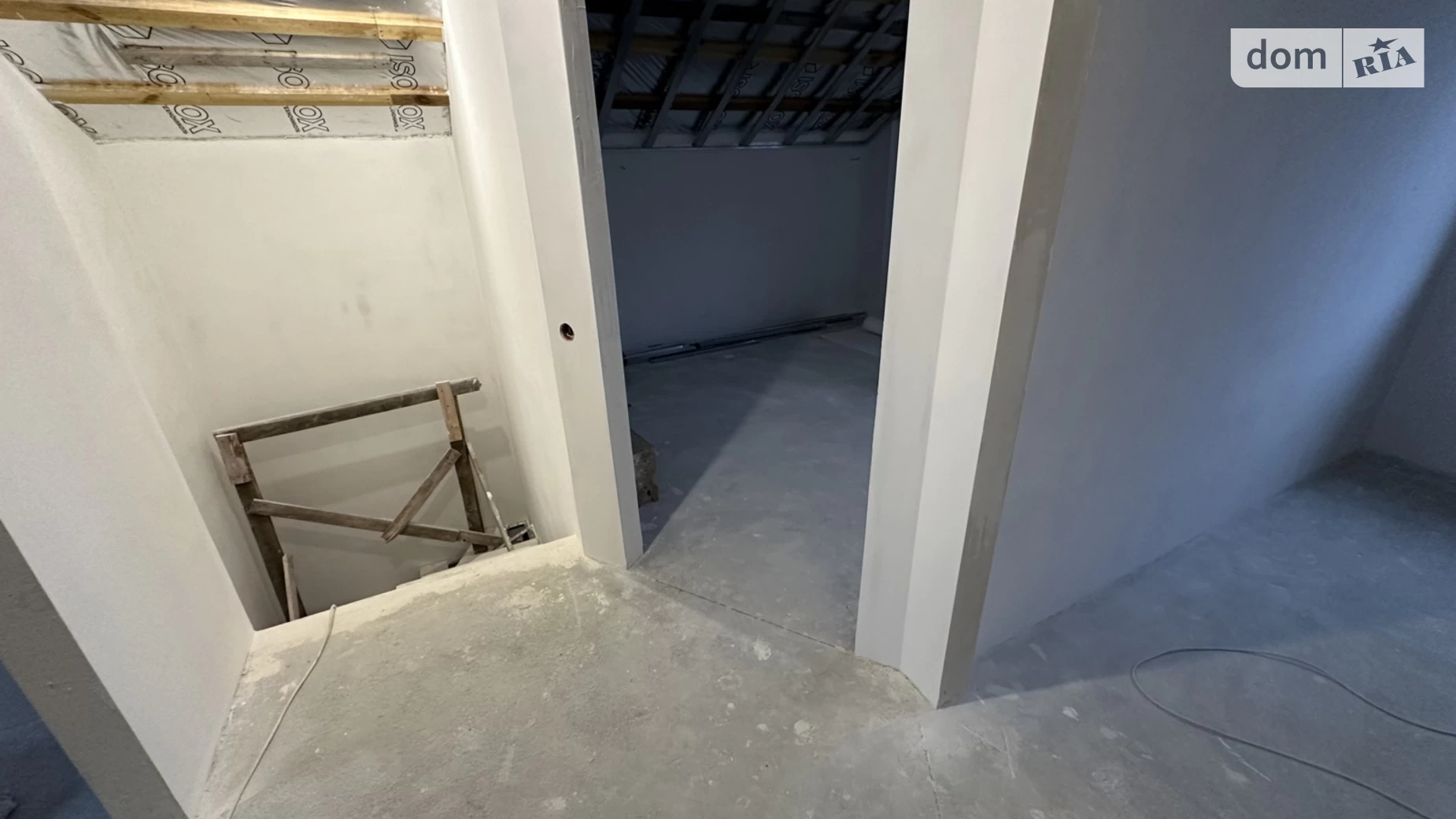 Продается дом на 2 этажа 110 кв. м с участком, цена: 79000 $ - фото 2