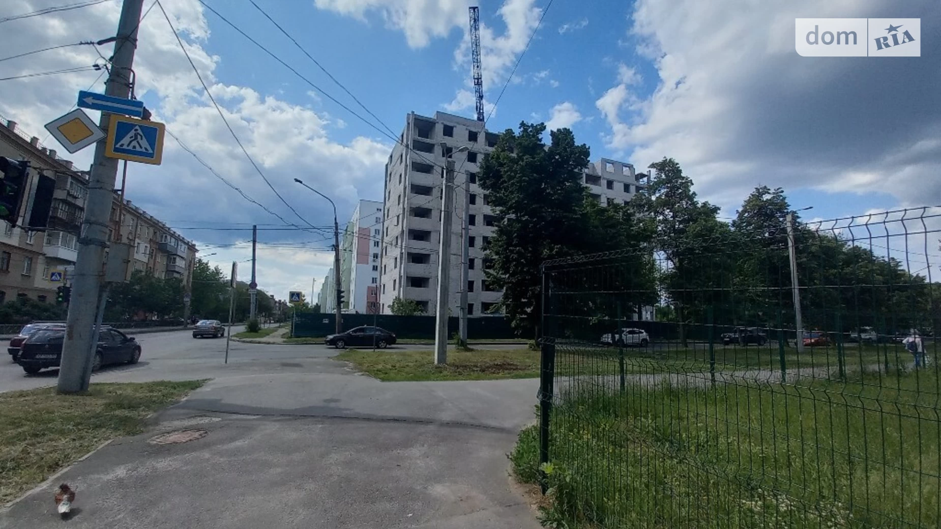 Продается 1-комнатная квартира 46 кв. м в Харькове, ул. Мира, 3