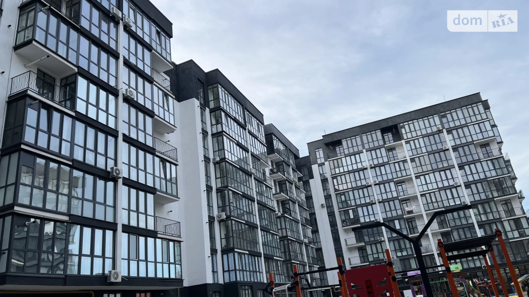 Продается 5-комнатная квартира 140 кв. м в Виннице, ул. Трамвайная, 3 - фото 2