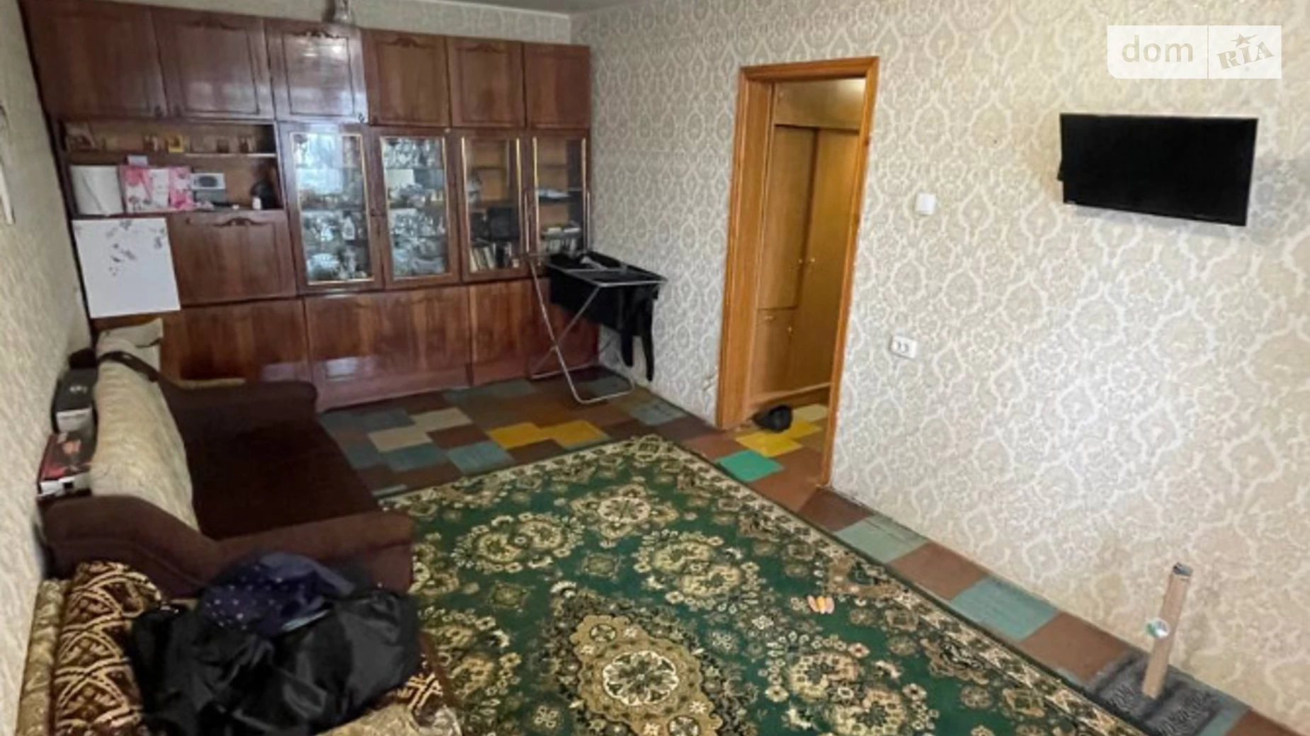 Продается 3-комнатная квартира 56 кв. м в Днепре, ул. Калнышевского Петра