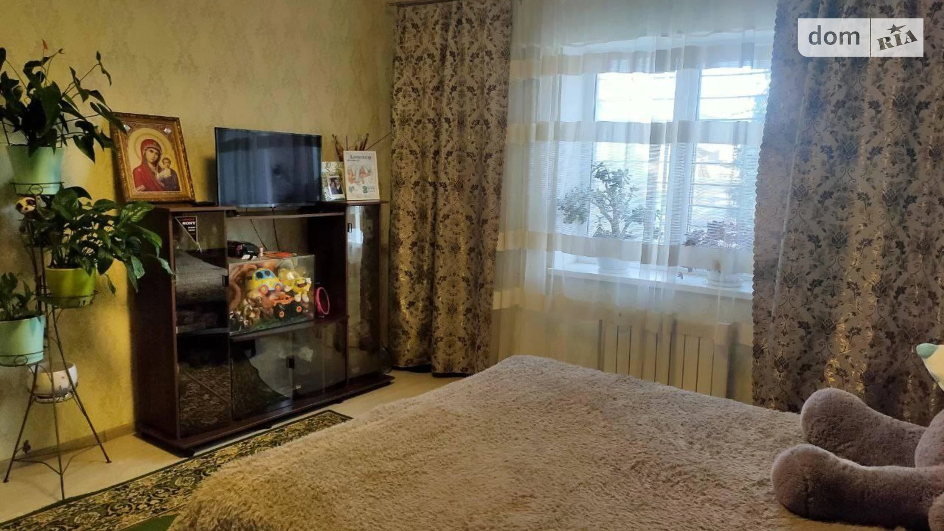 Продается 3-комнатная квартира 75 кв. м в Одессе, ул. Генерала Цветаева