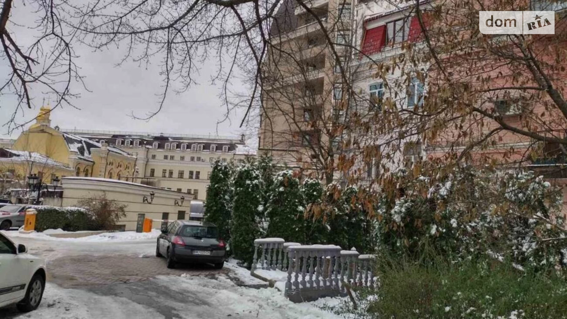 Продается 2-комнатная квартира 52 кв. м в Киеве, ул. Большая Житомирская, 4В