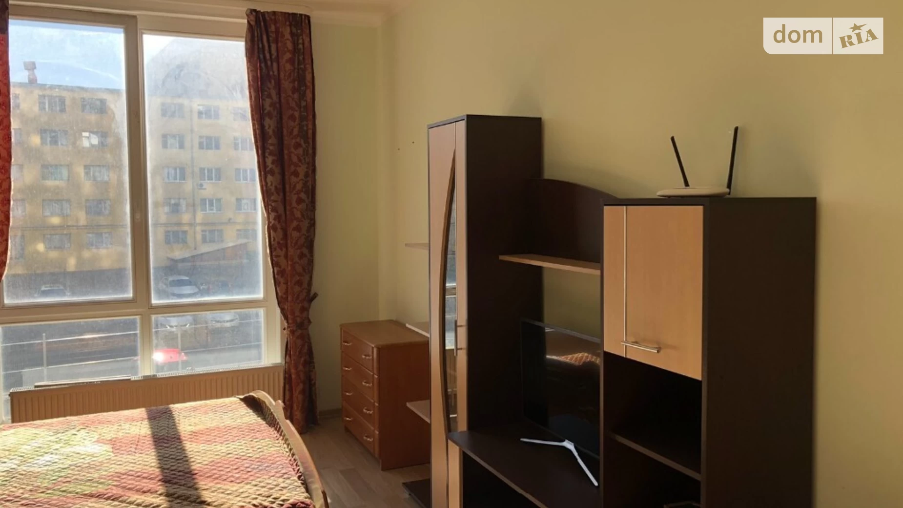 Продается 1-комнатная квартира 49 кв. м в Одессе, ул. Генуэзская, 24 - фото 2