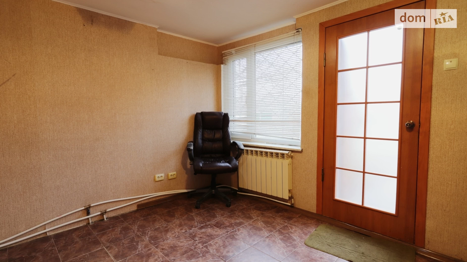 Продається 2-кімнатна квартира 64.5 кв. м у Миколаєві, ул. Фалєєвська, 42