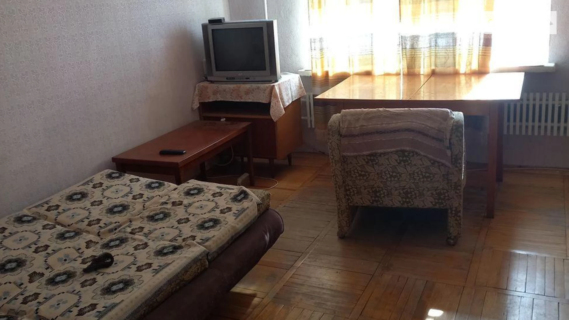 Продается 2-комнатная квартира 52 кв. м в Харькове, ул. Бажана Николая, 8